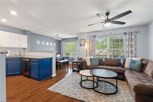 556 Oxford Street, Winston-salem, NC 27103