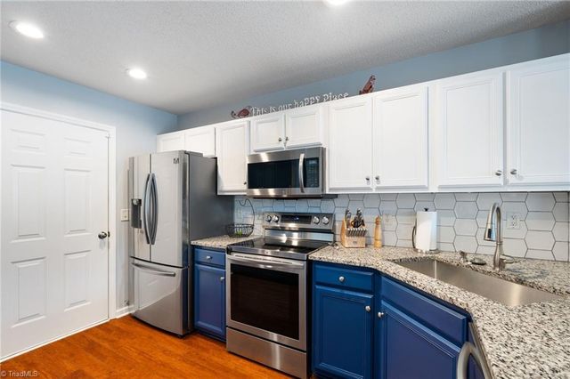 556 Oxford Street, Winston-salem, NC 27103