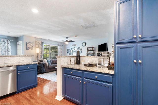 556 Oxford Street, Winston-salem, NC 27103
