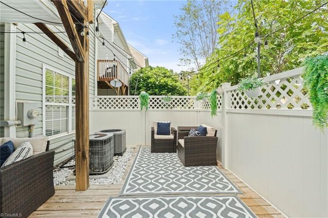 556 Oxford Street, Winston-salem, NC 27103