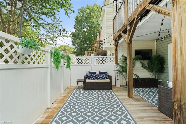 556 Oxford Street, Winston-salem, NC 27103