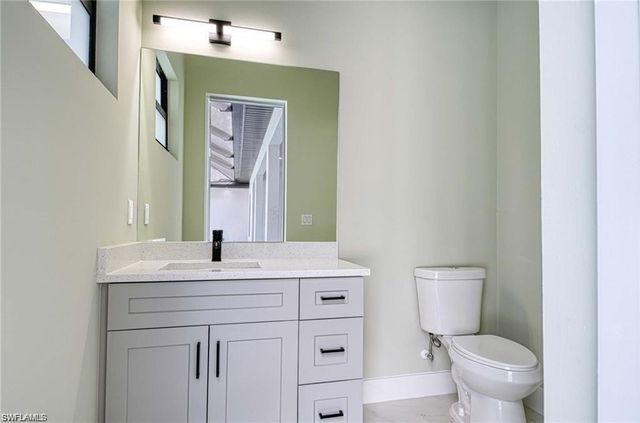 219 33rd AVE NW, Naples, FL 34120