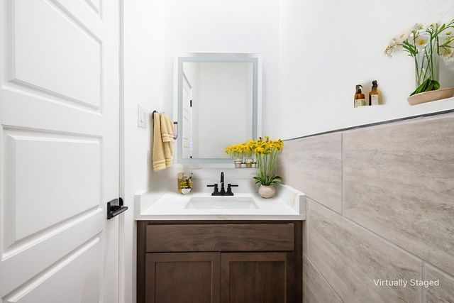 1928 Pueblo Street, Dallas, TX 75212