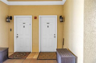 4302 BAYSIDE VILLAGE DRIVE 201, Tampa, FL 33615