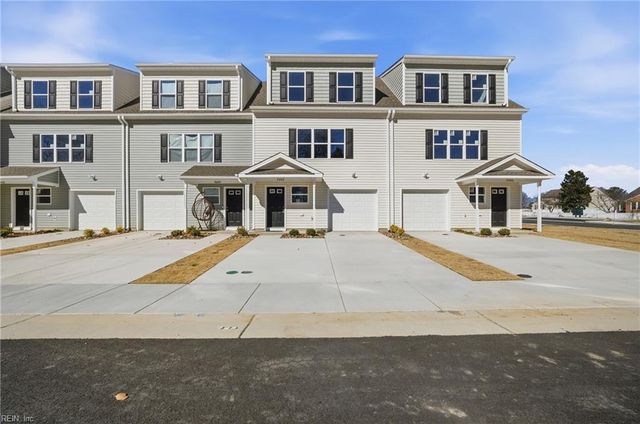 5000 Lacy CT, Suffolk, VA 23434