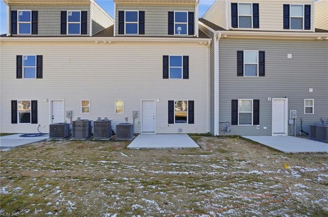 5000 Lacy CT, Suffolk, VA 23434