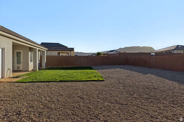 962 E BLACK OAK DR, Washington, UT 84780