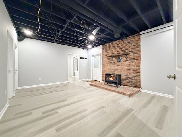 660 Gibbs Ln, Gallatin, TN 37066