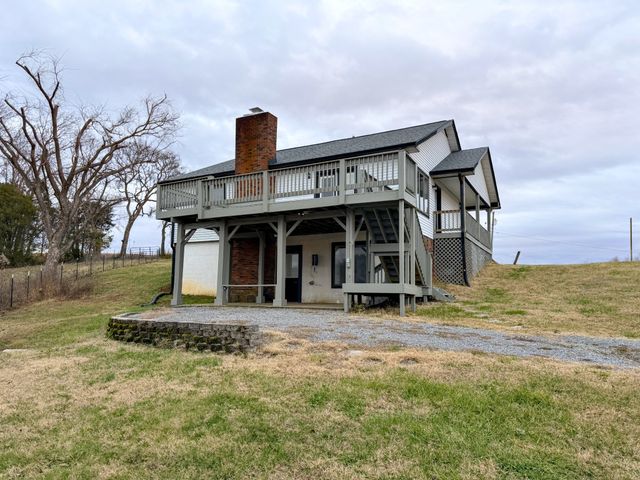 660 Gibbs Ln, Gallatin, TN 37066