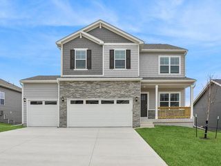 303 39th Street SW, Altoona, IA 50009