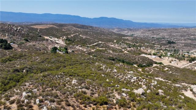 8 Centennial, Aguanga, CA 92536