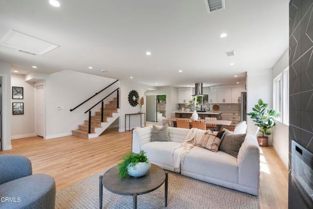 2224 Hollis Lane, Arcadia, CA 91006