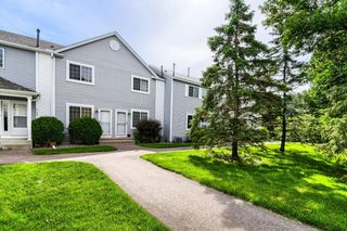9102 Terra Verde Trail, Eden Prairie, MN 55347