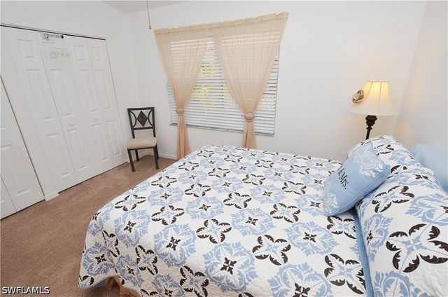 1044 Woodshire LN B210, Naples, FL 34105