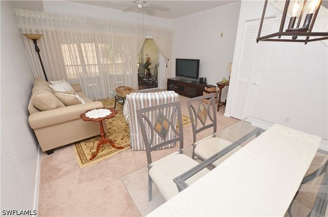 1044 Woodshire LN B210, Naples, FL 34105