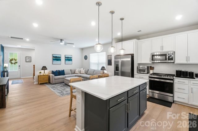 8205 Franklin Trail Street, Mint Hill, NC 28227