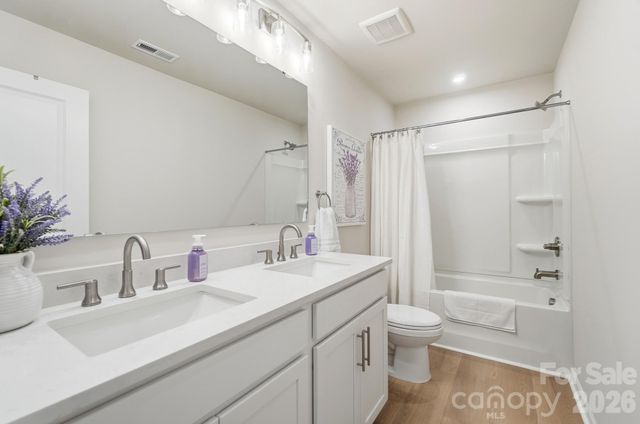 8205 Franklin Trail Street, Mint Hill, NC 28227