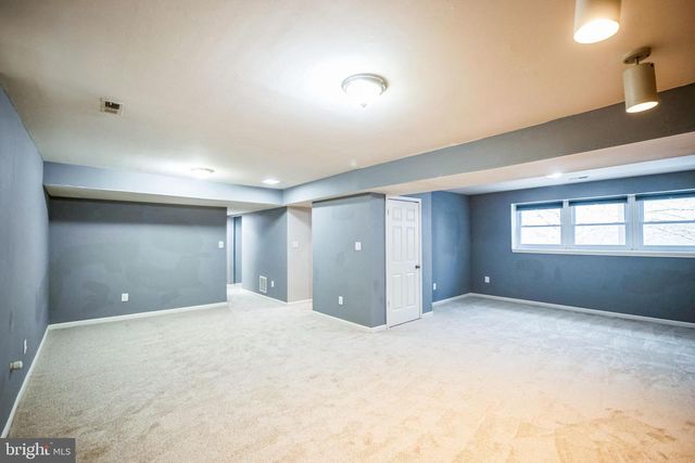 16080 DEER PARK DR, Dumfries, VA 22025