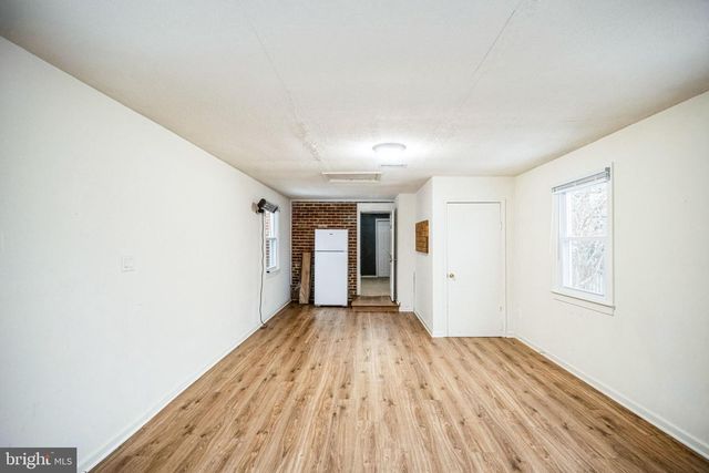 16080 DEER PARK DR, Dumfries, VA 22025