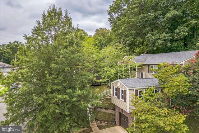 16080 DEER PARK DR, Dumfries, VA 22025