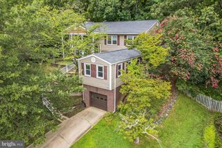 16080 DEER PARK DR, Dumfries, VA 22025