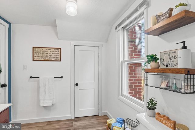 1 ASH LANE, Cleona, PA 17042