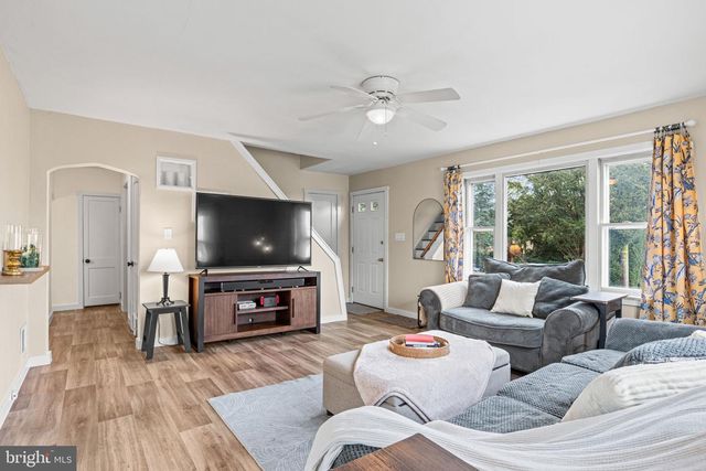 1 ASH LANE, Cleona, PA 17042