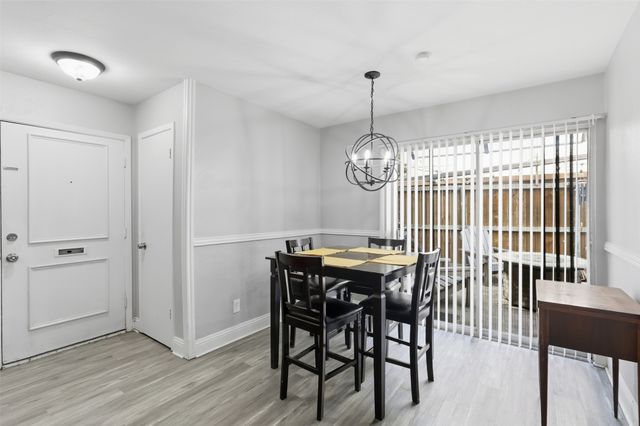 13915 Brookgreen Drive, Dallas, TX 75240