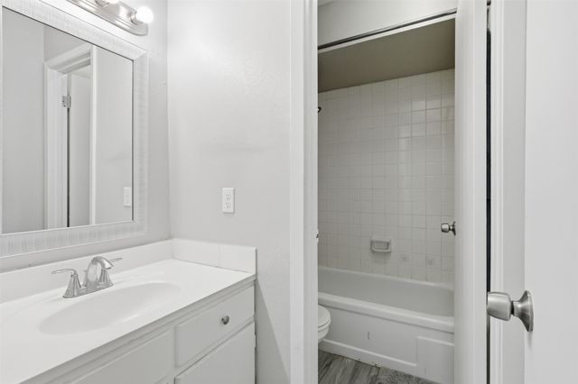 13915 Brookgreen Drive, Dallas, TX 75240