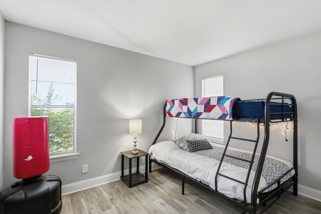 13915 Brookgreen Drive, Dallas, TX 75240