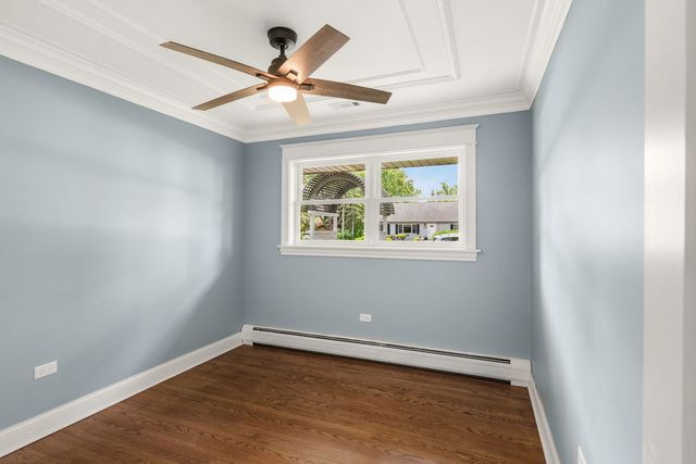 1010 W Elm Street, Palatine, IL 60067