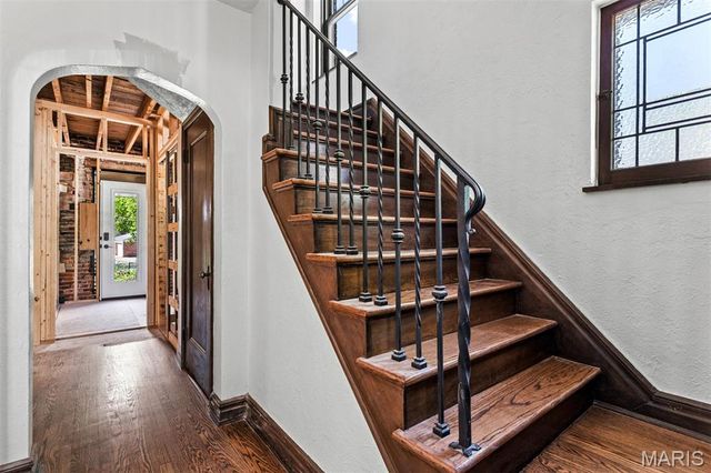 6550 Walsh Street, St Louis, MO 63109