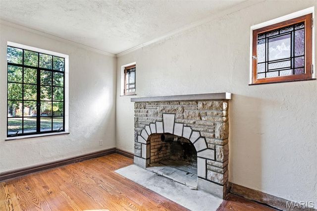 6550 Walsh Street, St Louis, MO 63109