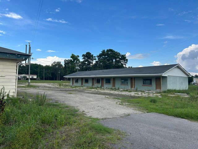 1054 Edgewater Road, Pineville, SC 29468