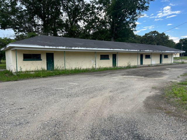 1054 Edgewater Road, Pineville, SC 29468