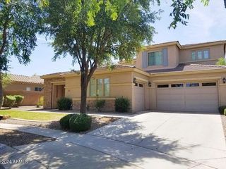 5972 S Mack Court, Gilbert, AZ 85298