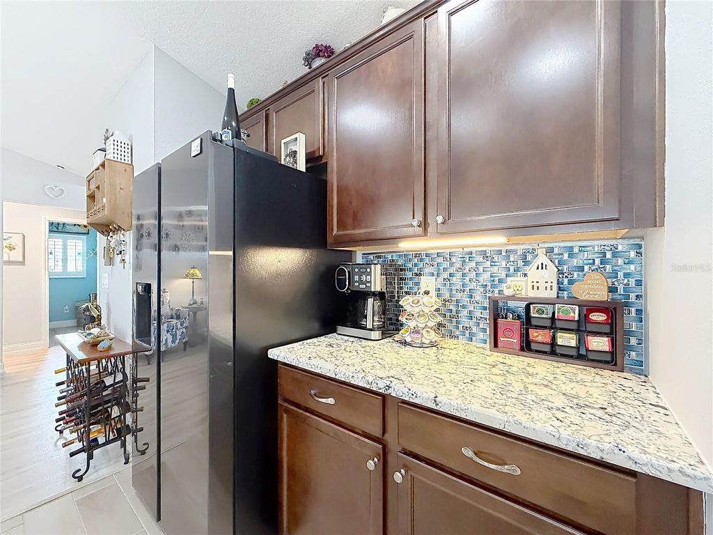 Image 12 of property listing at 9910 SW 55TH AVENUE ROAD, Ocala, FL 34476