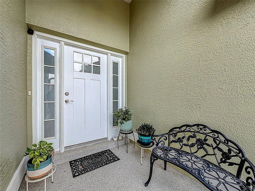 Image 4 of property listing at 9910 SW 55TH AVENUE ROAD, Ocala, FL 34476