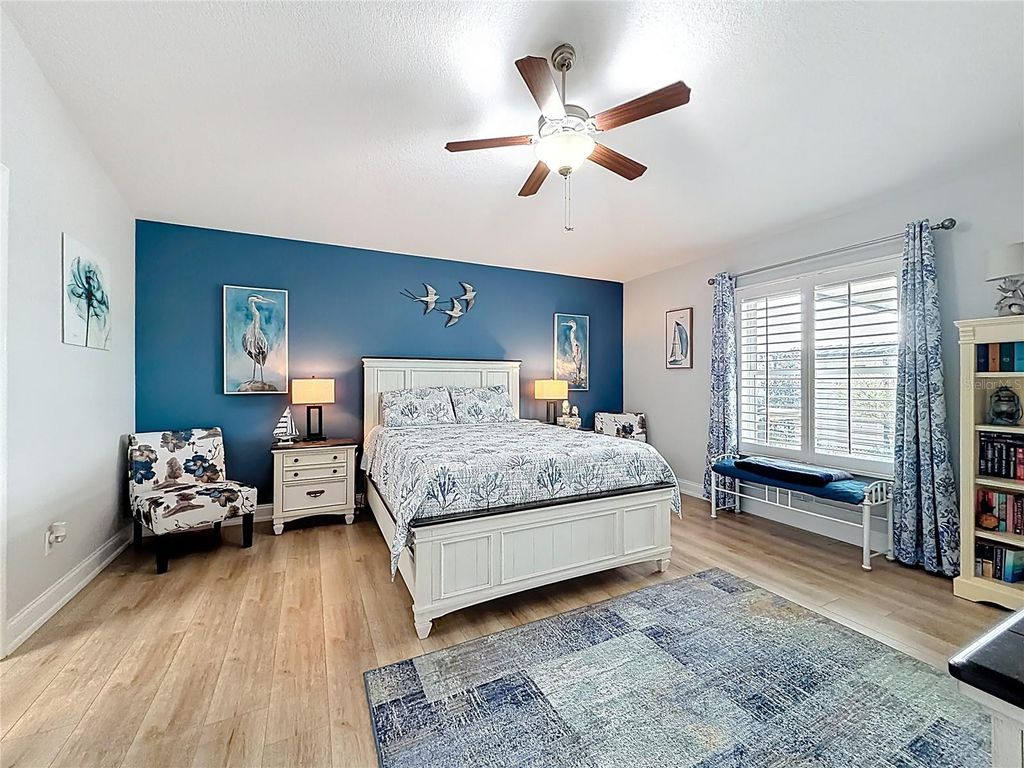 Image 34 of property listing at 9910 SW 55TH AVENUE ROAD, Ocala, FL 34476