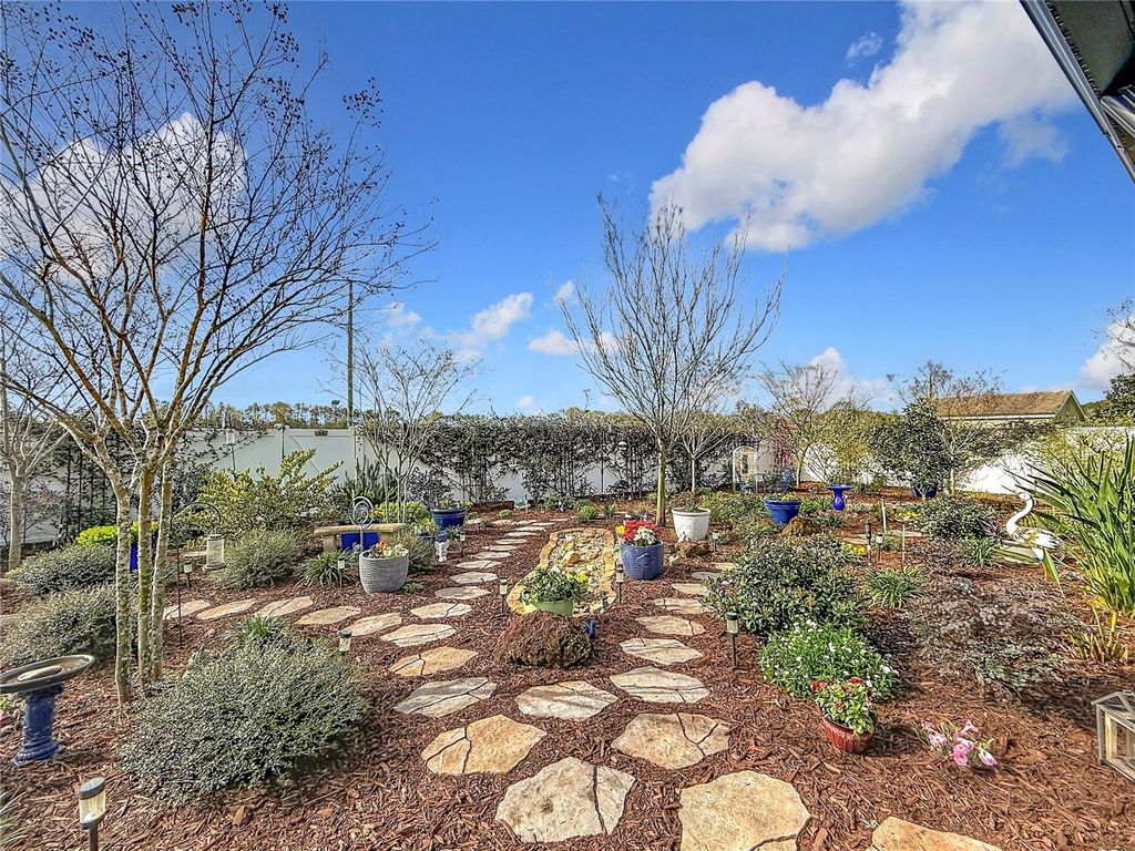 Image 50 of property listing at 9910 SW 55TH AVENUE ROAD, Ocala, FL 34476