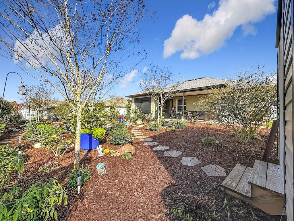 Image 55 of property listing at 9910 SW 55TH AVENUE ROAD, Ocala, FL 34476