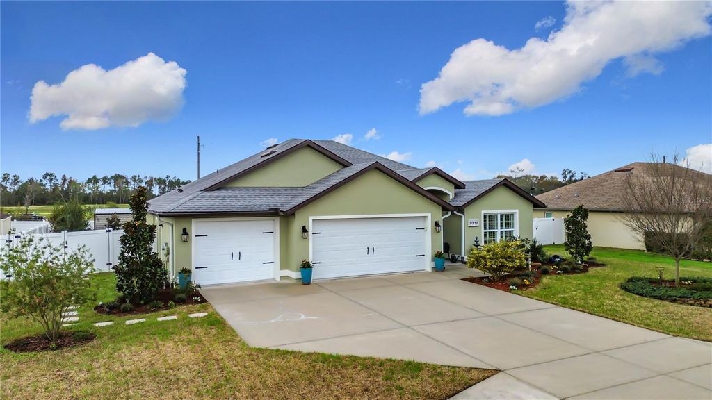 Image 62 of property listing at 9910 SW 55TH AVENUE ROAD, Ocala, FL 34476