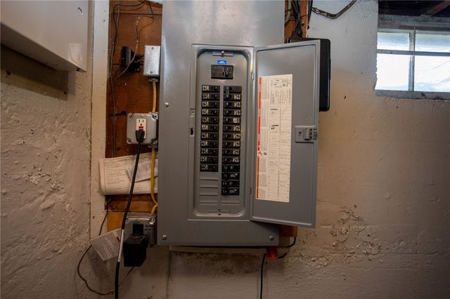 75 Parker Street, Lincoln, RI 02865