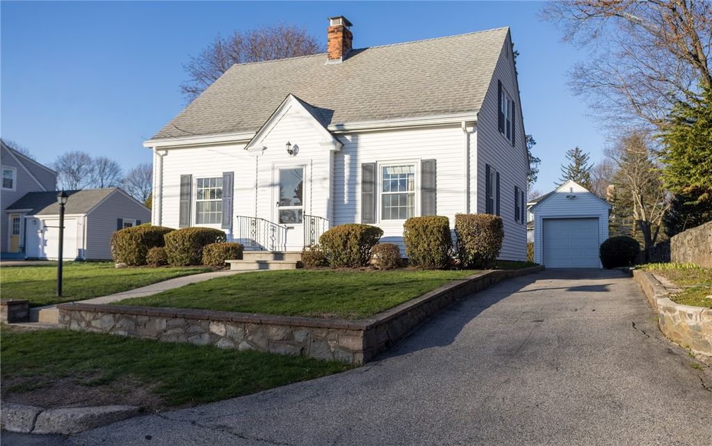 75 Parker Street, Lincoln, RI 02865