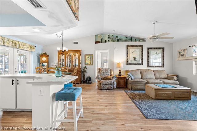 4237 Loquat Road, Sebring, FL 33875