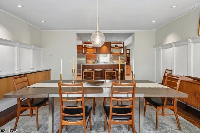 43 Ridgewood Terrace, Maplewood Twp., NJ 07040