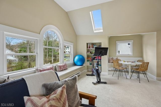 43 Ridgewood Terrace, Maplewood Twp., NJ 07040