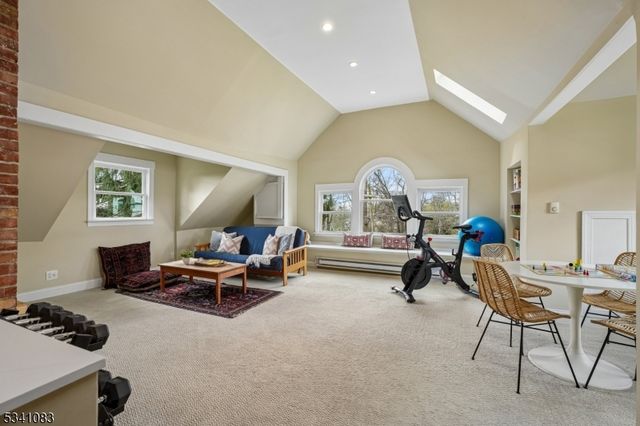 43 Ridgewood Terrace, Maplewood Twp., NJ 07040