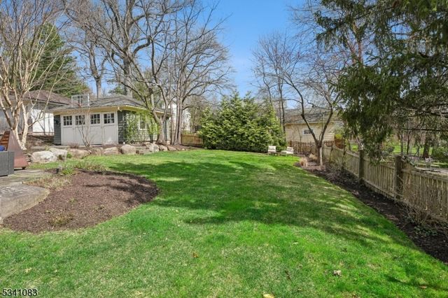 43 Ridgewood Terrace, Maplewood Twp., NJ 07040