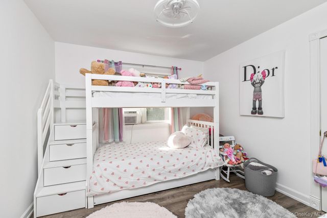 10 Tall Oaks Court, Manorville, NY 11949